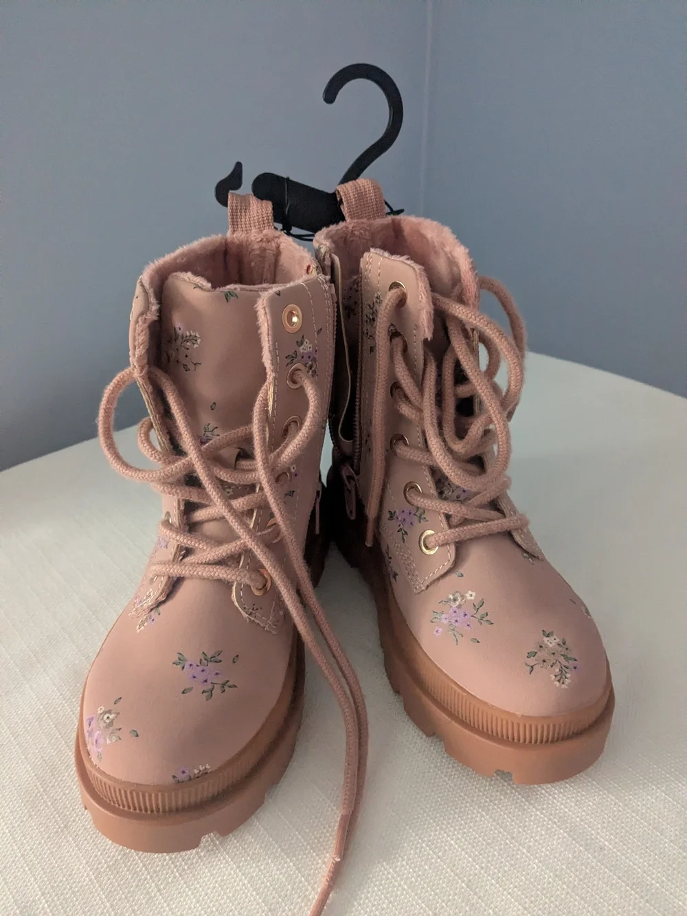 H&M Pink Fuzzy Lined Lace-Up Boots